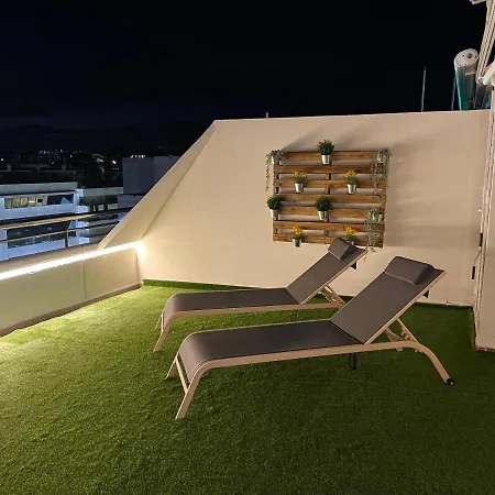 Puerto Banus Espectacular Atico アパート *